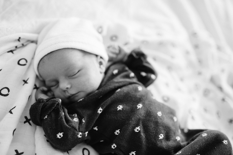 vancouver newborn photographer -22.JPG