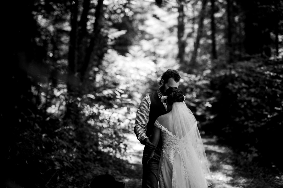 vancouver wedding photographer (277).jpg