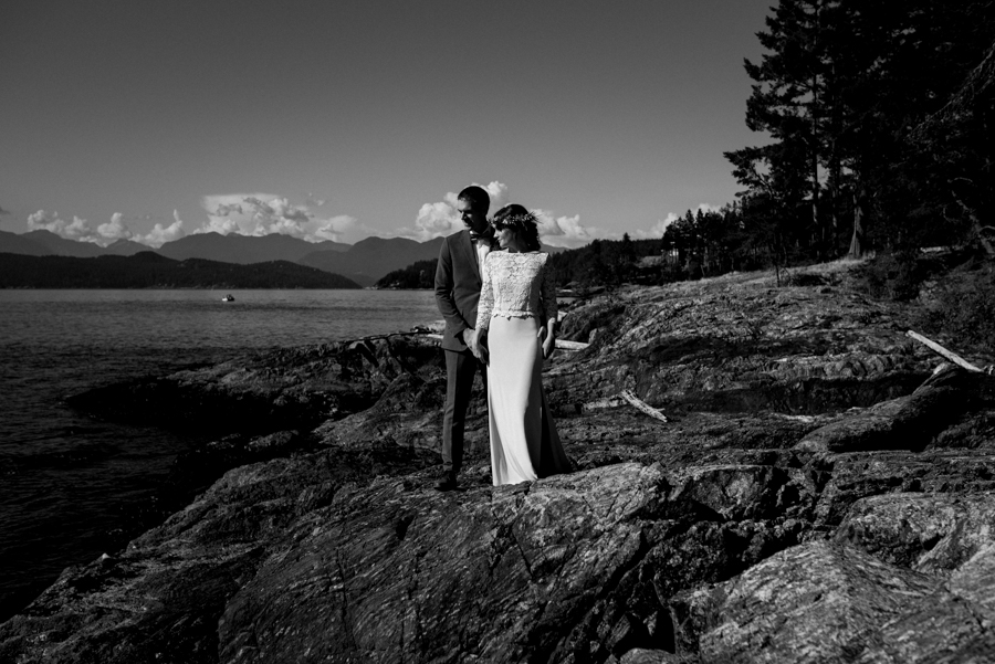 bowen island wedding photographer (121).jpg
