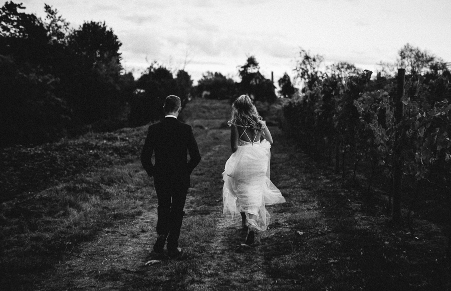 vancouver wedding photographer (131).jpg