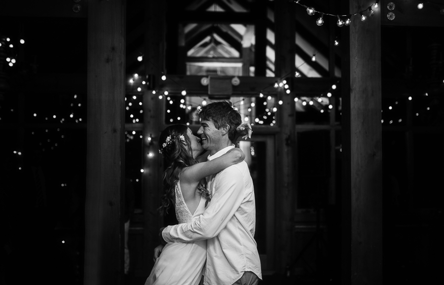 vancouver wedding photographer (34).jpg